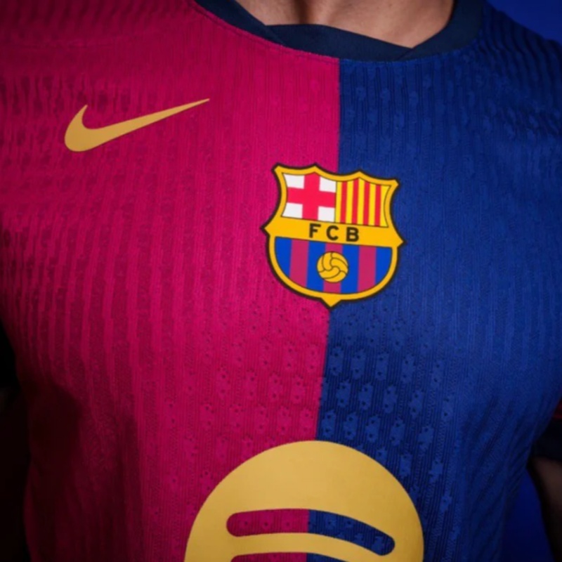FC Barcalona Home Jersey 24/25 thumbnail