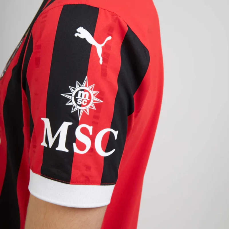 AC Milan 24/25 Home Jersey thumbnail